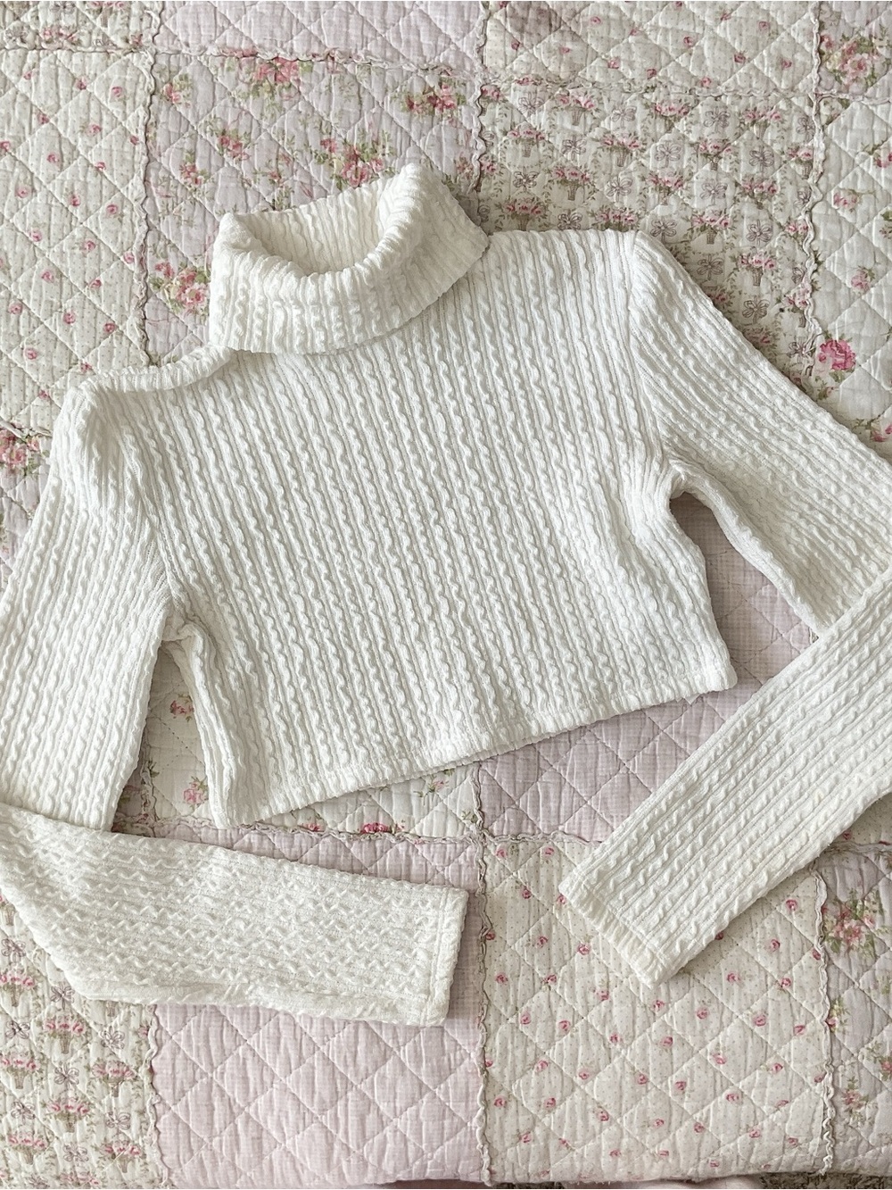 White Cable Knit Turtleneck Crop Sweater